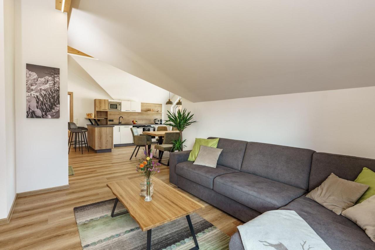 Deluxe Appartement Blasbichlerhof Ramsau am Dachstein Luaran gambar